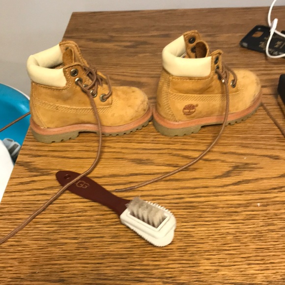 Toddler Timberland Boots size 4.5 - Picture 2 of 7